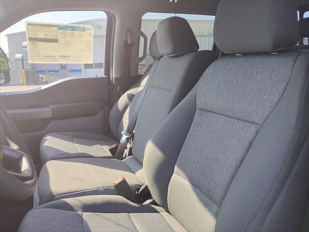 new 2025 Ford F-250 car, priced at $55,884