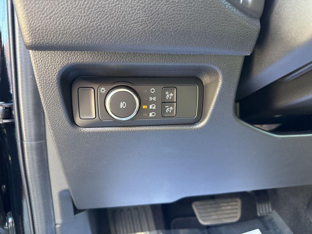 new 2025 Ford Ranger car, priced at $37,009