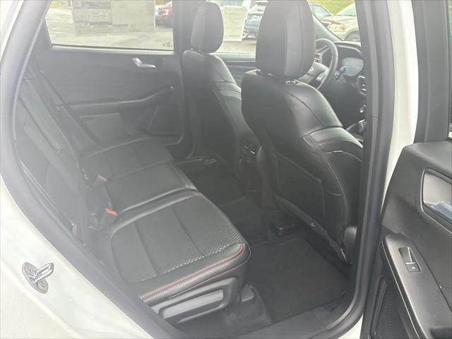 new 2025 Ford Escape car, priced at $32,049