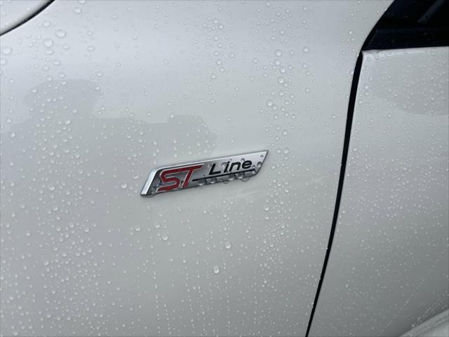 new 2025 Ford Escape car, priced at $32,049