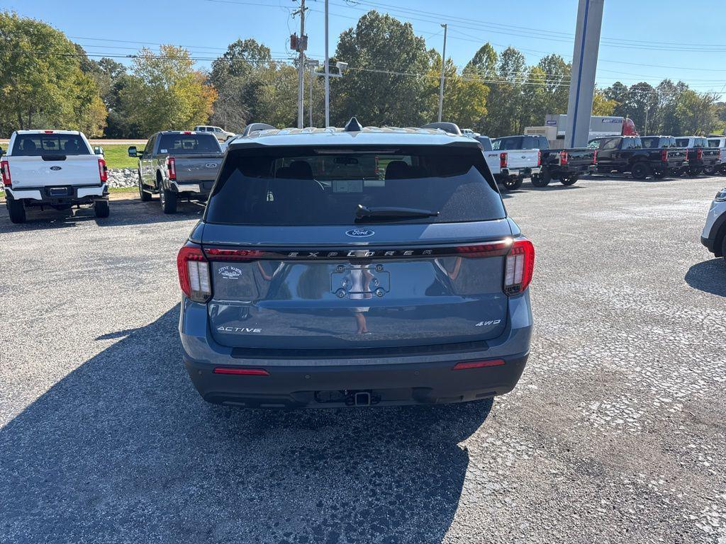 new 2025 Ford Explorer car, priced at $41,364