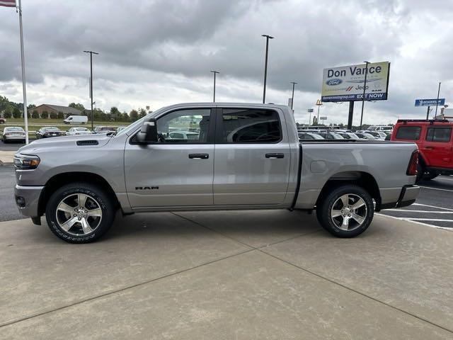 new 2025 Ram 1500 car, priced at $40,986