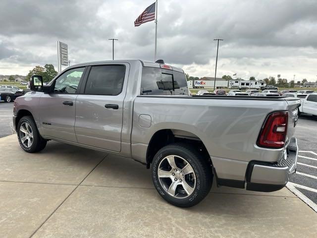 new 2025 Ram 1500 car, priced at $40,986