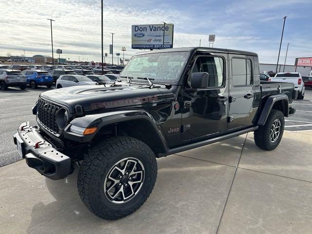 new 2025 Jeep Gladiator car, priced at $59,986