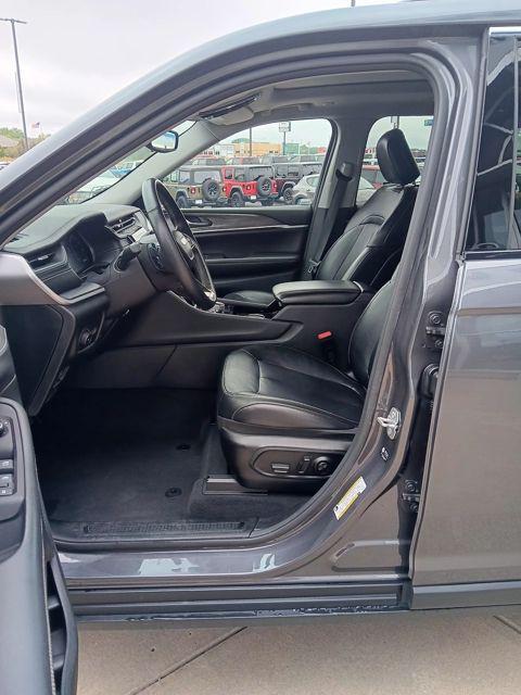 used 2022 Jeep Grand Cherokee L car, priced at $31,920