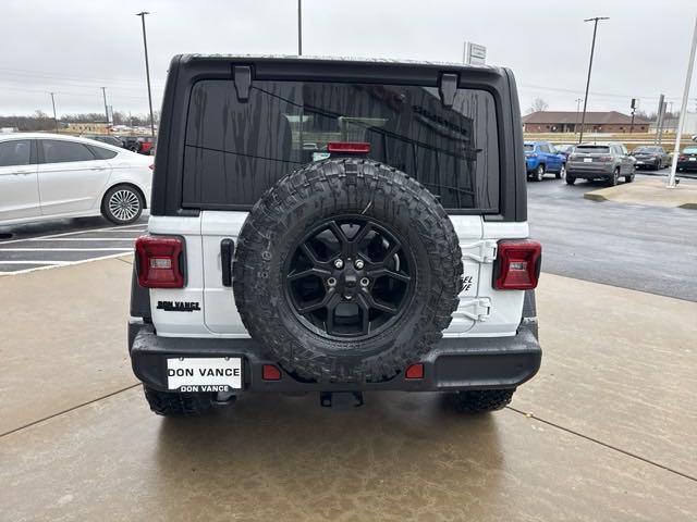 new 2025 Jeep Wrangler car, priced at $43,986