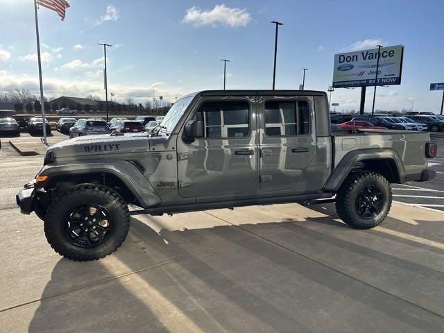 used 2023 Jeep Gladiator car, priced at $34,986