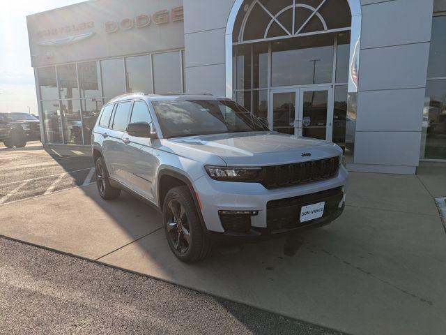new 2025 Jeep Grand Cherokee L car, priced at $49,999