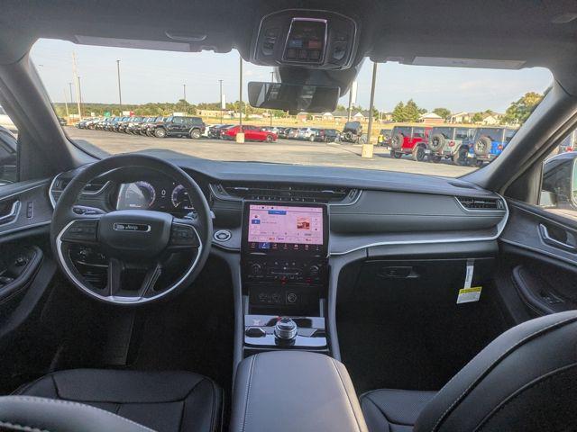 new 2025 Jeep Grand Cherokee L car, priced at $49,999