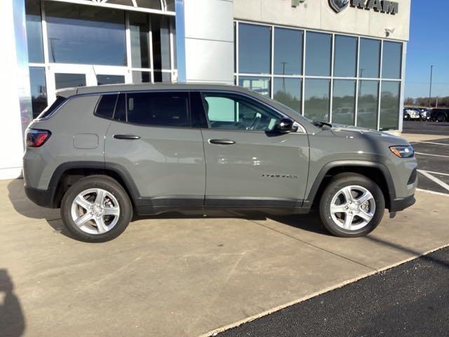 new 2024 Jeep Compass car, priced at $25,986