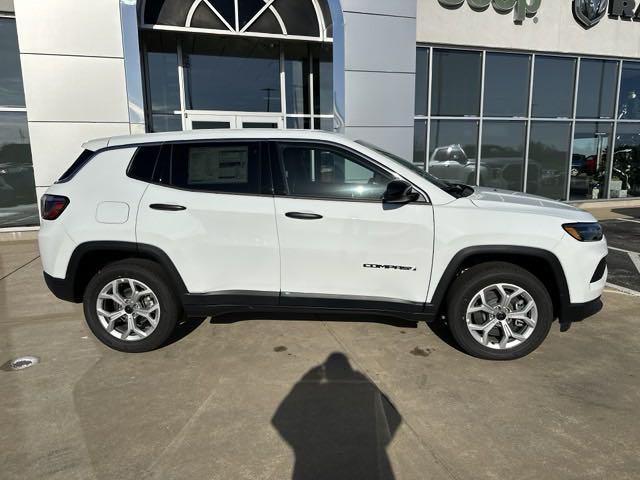 new 2025 Jeep Compass car, priced at $24,986