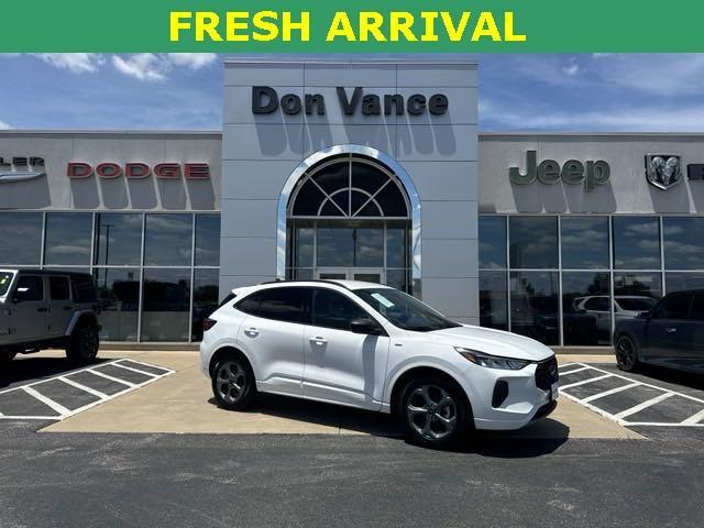 used 2023 Ford Escape car, priced at $24,986