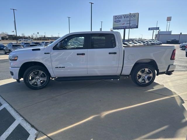 new 2025 Ram 1500 car, priced at $43,986