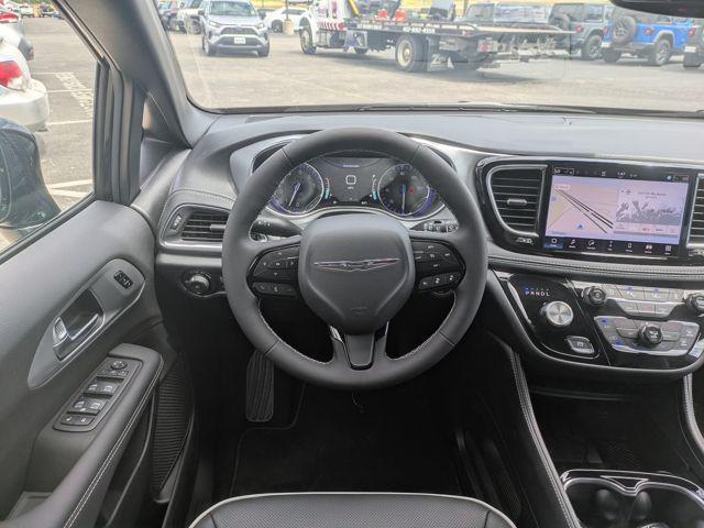 new 2026 Chrysler Pacifica car, priced at $51,988