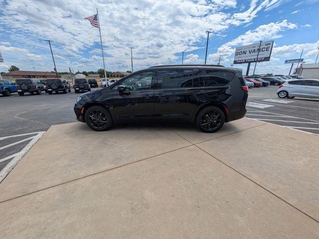 new 2026 Chrysler Pacifica car, priced at $51,988
