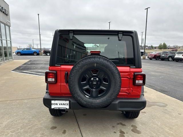 new 2025 Jeep Wrangler car, priced at $37,986