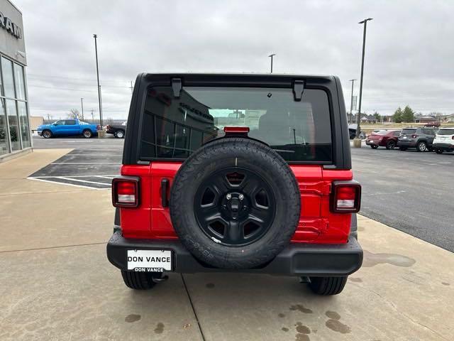 new 2025 Jeep Wrangler car, priced at $38,122