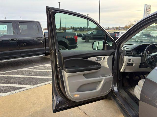 used 2016 Honda Pilot car, priced at $18,204