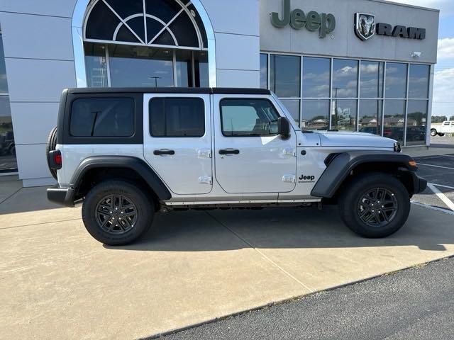 new 2024 Jeep Wrangler car, priced at $39,986