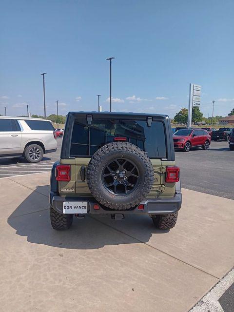 new 2025 Jeep Wrangler car, priced at $48,976