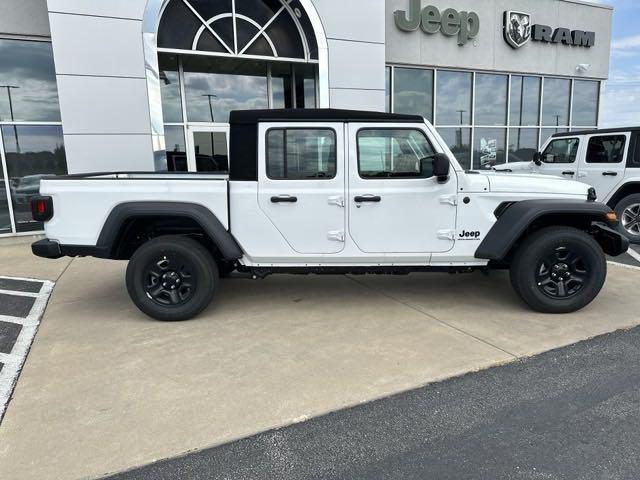 new 2024 Jeep Gladiator car, priced at $36,986