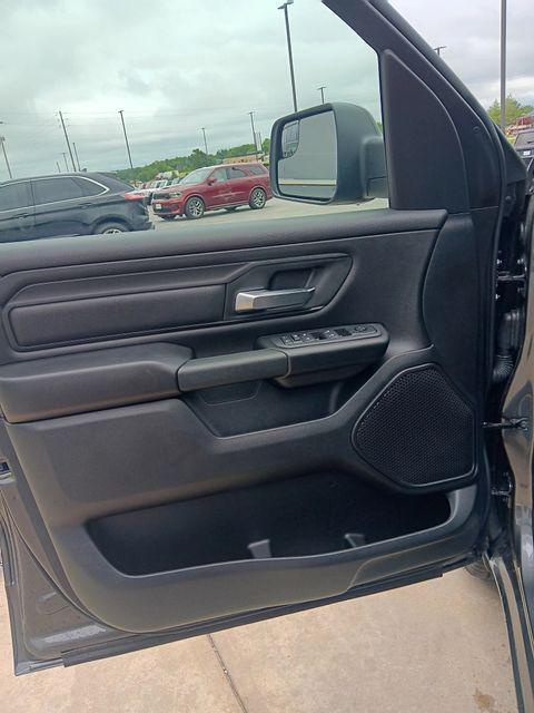 new 2025 Ram 1500 car, priced at $42,986