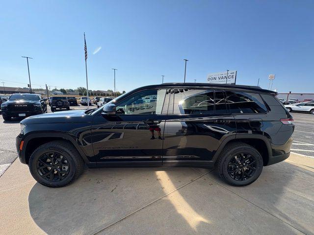new 2025 Jeep Grand Cherokee L car, priced at $41,999