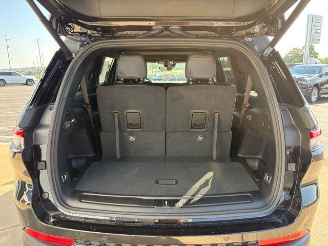 new 2025 Jeep Grand Cherokee L car, priced at $41,999