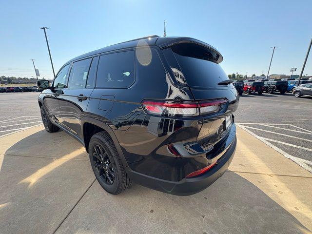 new 2025 Jeep Grand Cherokee L car, priced at $41,999