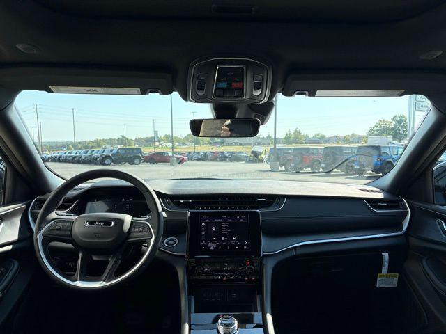 new 2025 Jeep Grand Cherokee L car, priced at $41,999