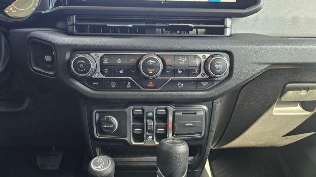 new 2025 Jeep Wrangler car, priced at $49,090