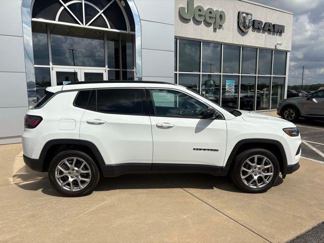 used 2022 Jeep Compass car, priced at $21,800