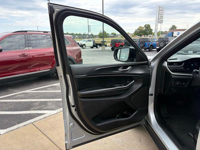 used 2023 Jeep Grand Cherokee L car, priced at $28,440