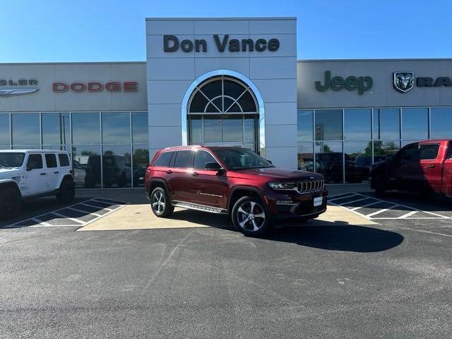 new 2024 Jeep Grand Cherokee car, priced at $46,986