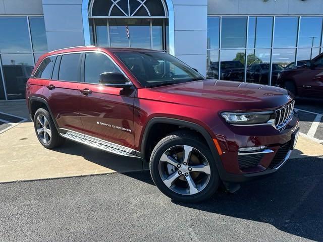 new 2024 Jeep Grand Cherokee car, priced at $46,986