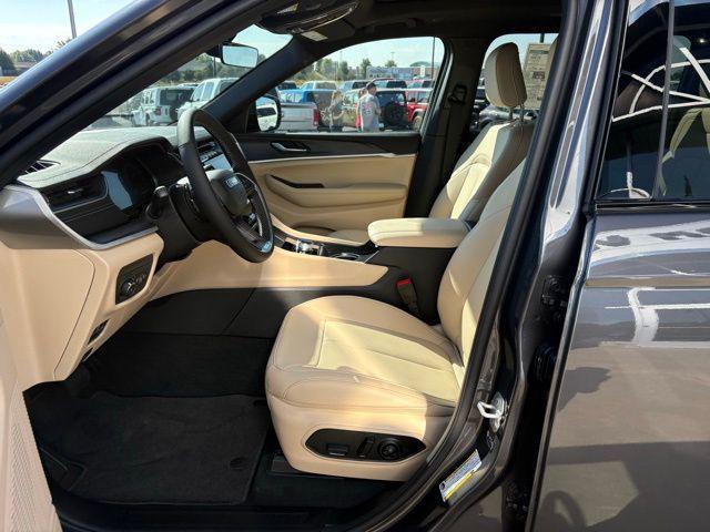 new 2025 Jeep Grand Cherokee L car, priced at $47,588