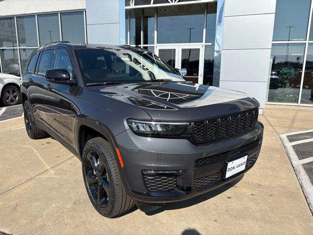 new 2025 Jeep Grand Cherokee L car, priced at $47,588