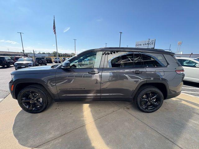 new 2025 Jeep Grand Cherokee L car, priced at $47,588