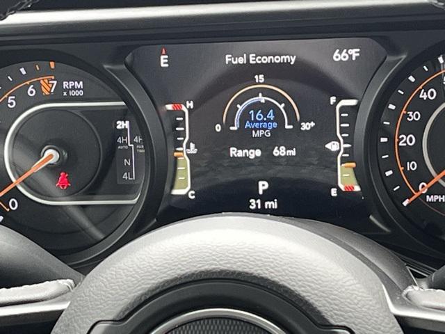 new 2025 Jeep Gladiator car, priced at $54,986