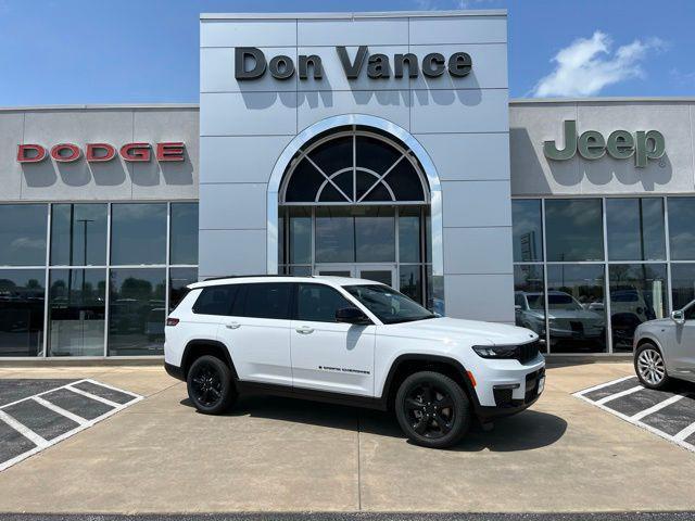 new 2025 Jeep Grand Cherokee L car, priced at $48,135