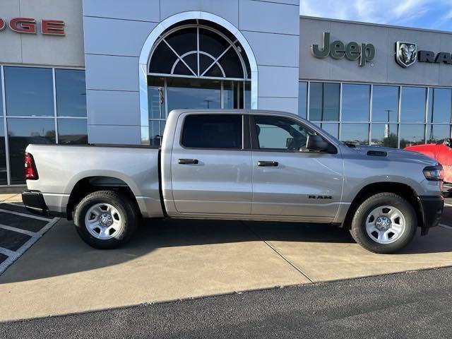 new 2025 Ram 1500 car, priced at $39,986