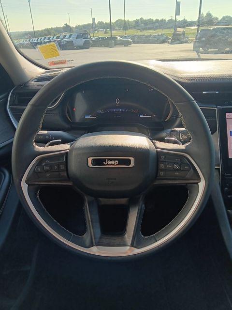 used 2024 Jeep Grand Cherokee car, priced at $33,078