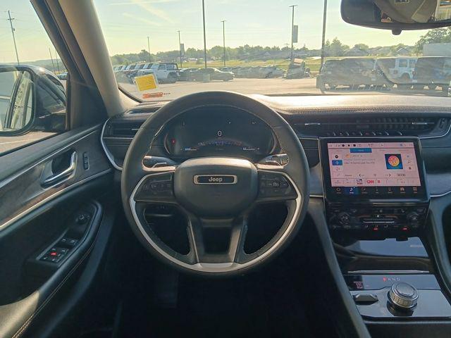 used 2024 Jeep Grand Cherokee car, priced at $33,078