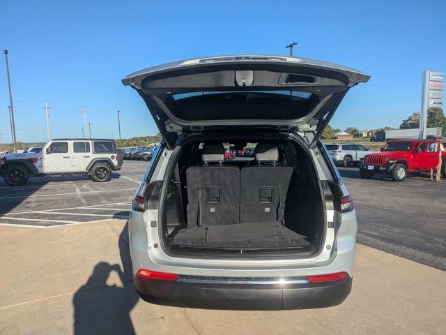 used 2024 Jeep Grand Cherokee L car, priced at $34,663