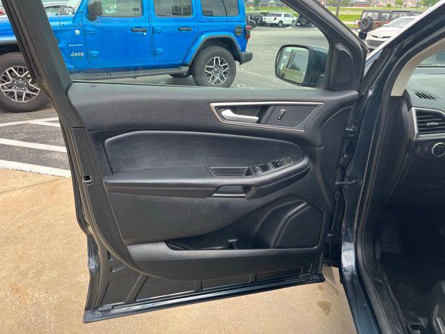 used 2022 Ford Edge car, priced at $25,986