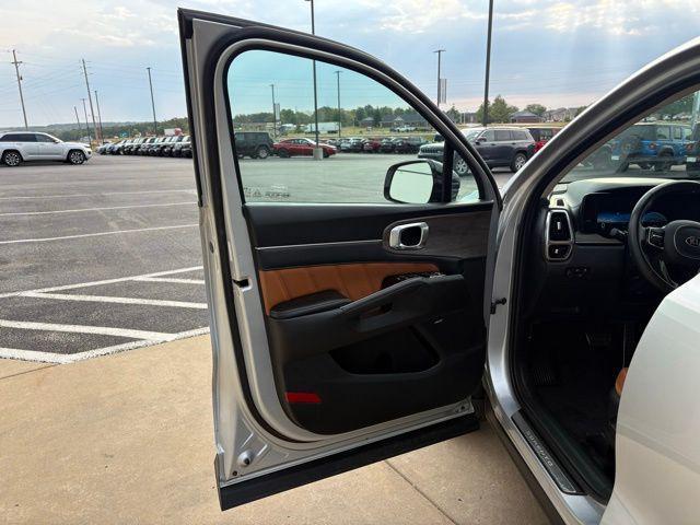 used 2021 Kia Sorento car, priced at $26,650