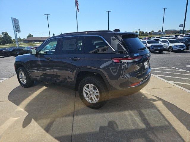 new 2025 Jeep Grand Cherokee car, priced at $39,986