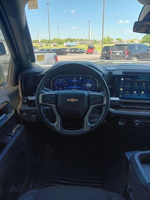 used 2022 Chevrolet Silverado 1500 car, priced at $33,586