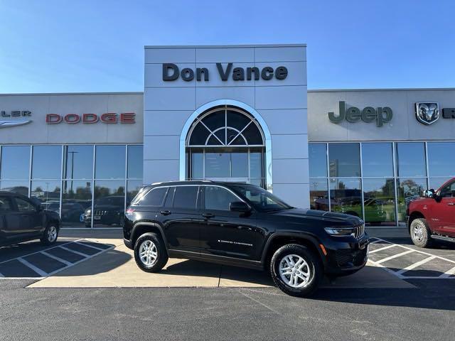 new 2025 Jeep Grand Cherokee car, priced at $38,986