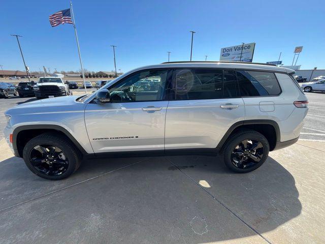 new 2025 Jeep Grand Cherokee L car, priced at $52,339